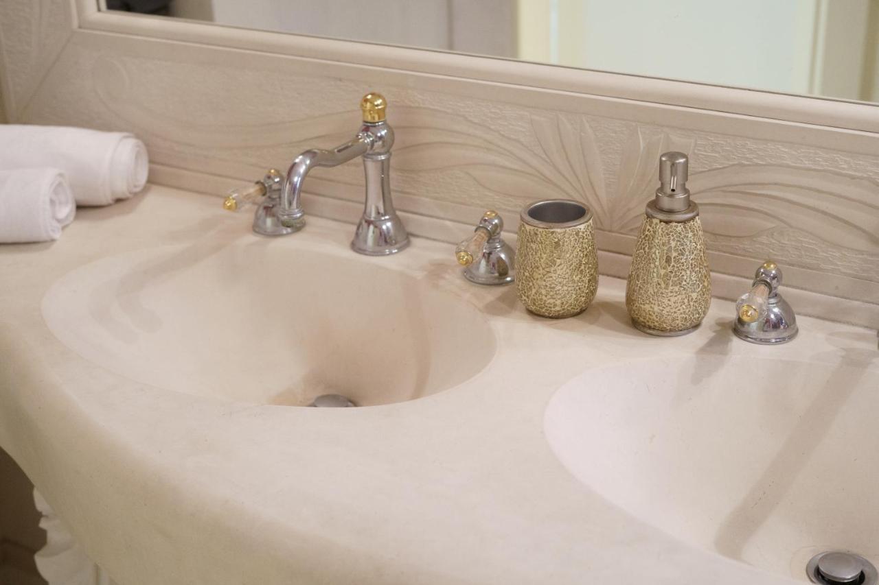 Caffetteria Luca Suite & Rooms ブロンテ エクステリア 写真